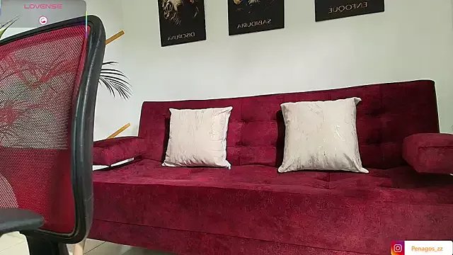 Taylor_John on StripChat