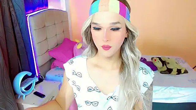 TaylorMon on StripChat