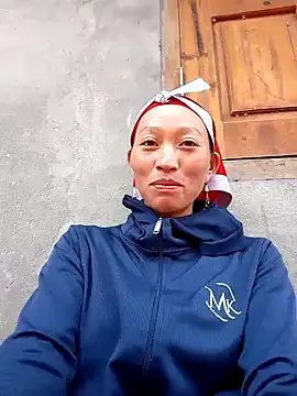 tcm-cute on StripChat