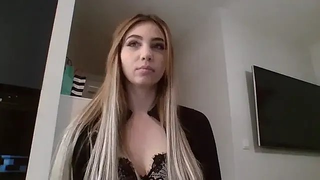 TeenLily — Private on StripChat