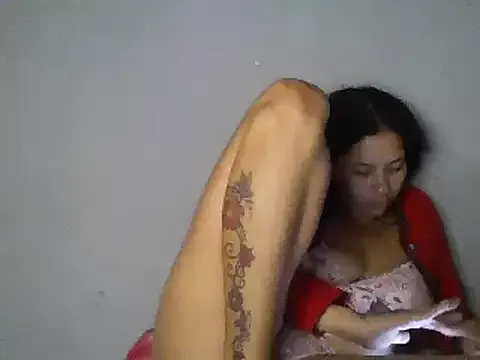 Freechat thasmyni on StripChat