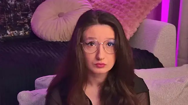 TheaMalekoo — squirt