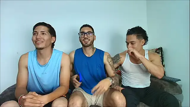 Offline thebadboys05 on StripChat