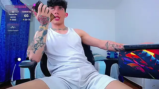 Offline thiagomurphyy on StripChat