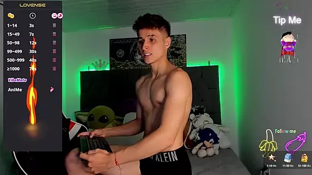 thomklein on StripChat