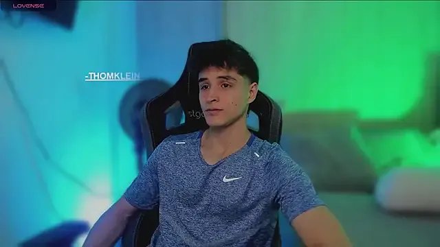 thomklein on StripChat