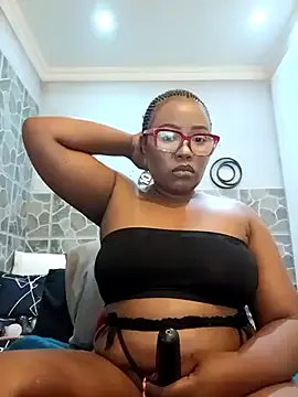 THREEHOLESPLEASURE99 on StripChat