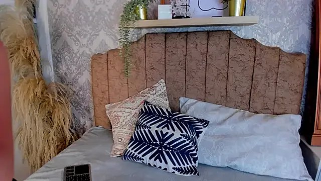 tiffany_becker on StripChat