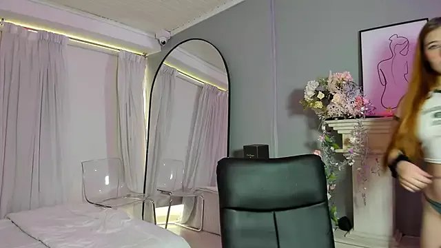 tiffany_becker on StripChat