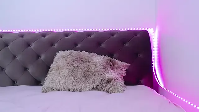 Offline TiffanyPeretz on StripChat