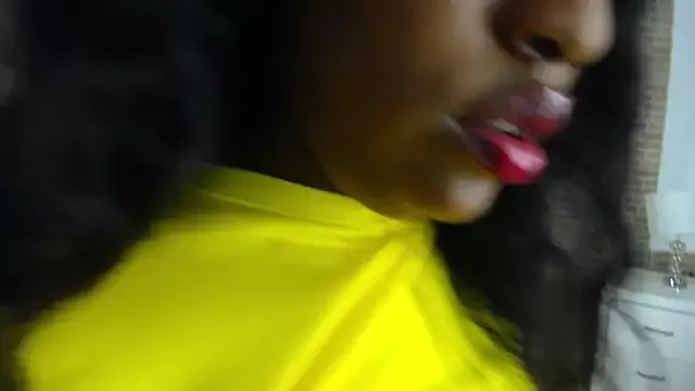 Offline Tiifany_Baker on StripChat