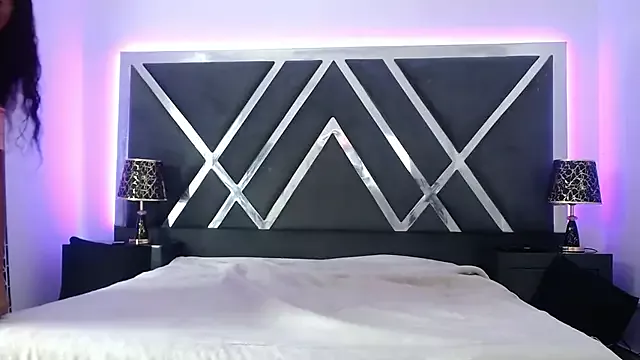 Offline Tiifany_Baker on StripChat