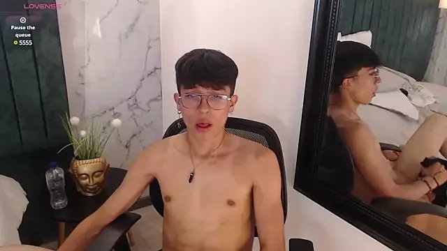 tim__fox on StripChat