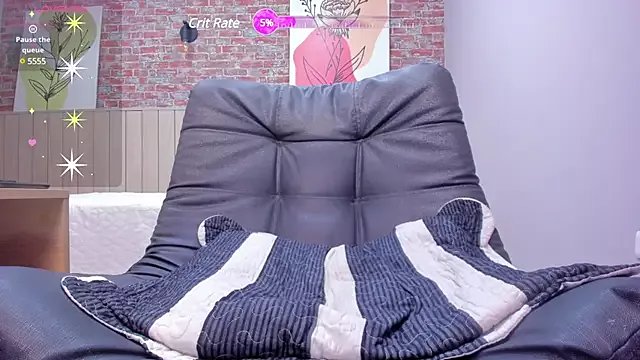 tinaclark_ on StripChat