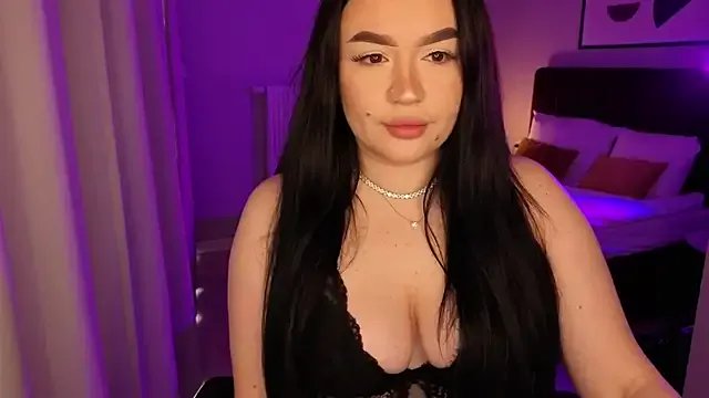 tinafox_ on StripChat