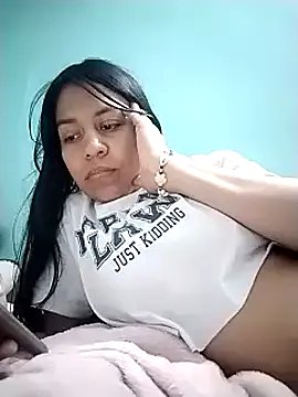 Tiphanydirty3 on StripChat