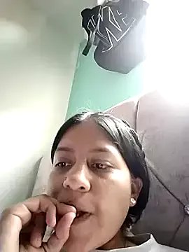 Tiphanydirty3 on StripChat