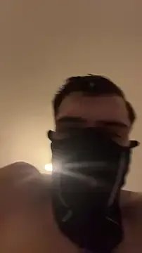 tok_lo24 on StripChat