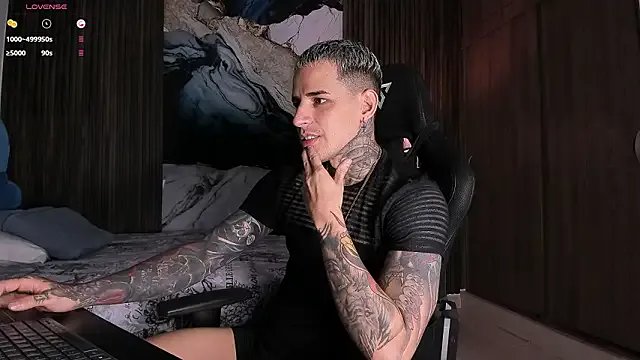 trisstann_ on StripChat