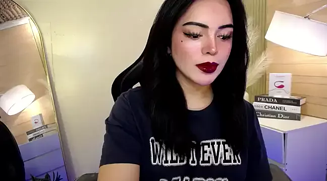 Offline TS-SimplyTheBest on StripChat