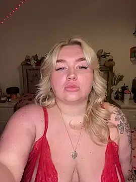 TwoWayT_xx on StripChat