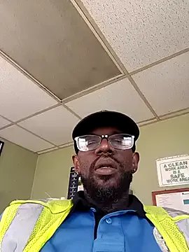 Txdarkmeat74 on StripChat