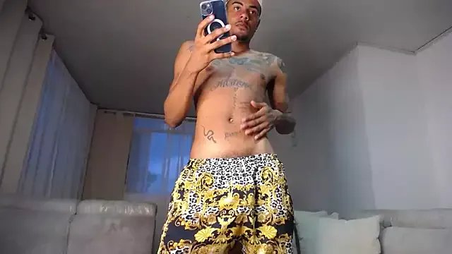 TysonWalkers on StripChat