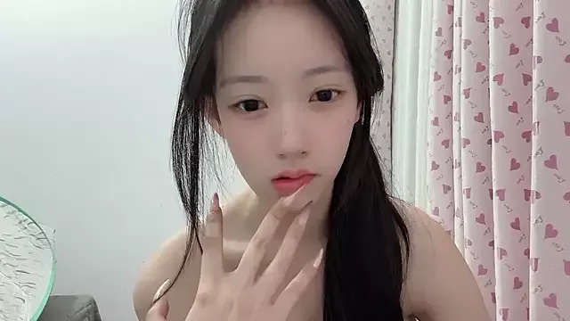 Offline umi-dd on StripChat