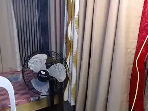 urasian_davao on StripChat