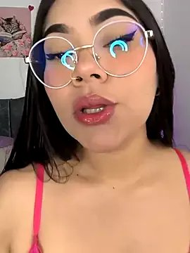 Vale_Walker on StripChat