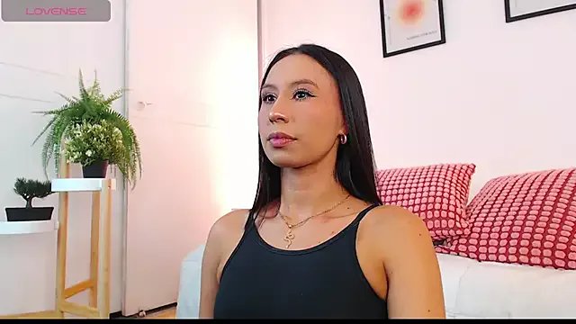 Valen_ross_ on StripChat