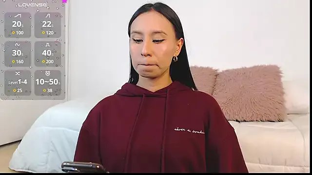 Valen_ross_ on StripChat