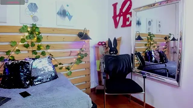 valeriasweet_ on StripChat