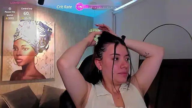 valery_mora on StripChat