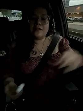 VanesssaMilf_ — 5 minutes control 2 toys