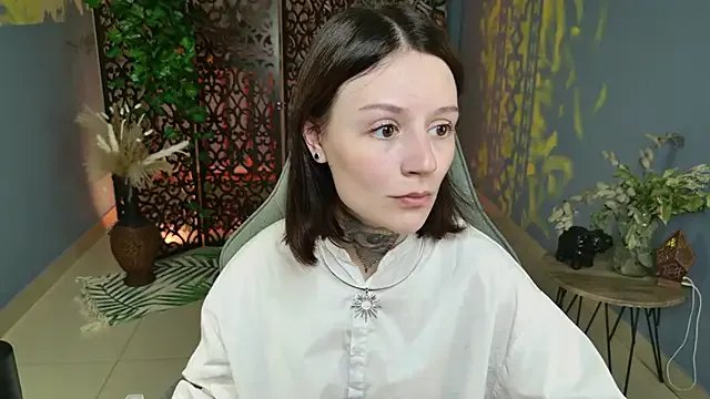 VeliraBraitberg on StripChat