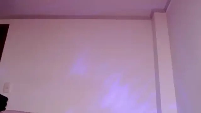 Velvet-Angel on StripChat