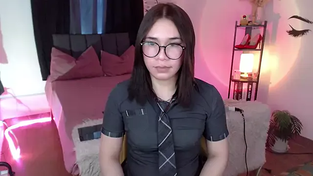 Offline Veniceseduction on StripChat