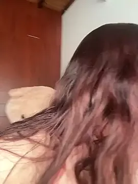 Offline Venus_queenn on StripChat