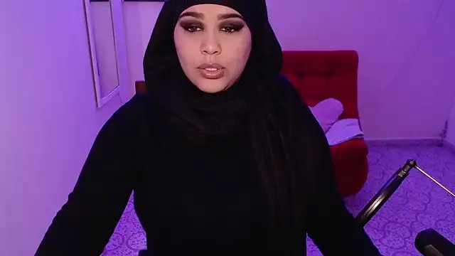 VenussTits97 on StripChat