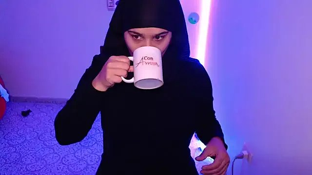 VenussTits97 on StripChat