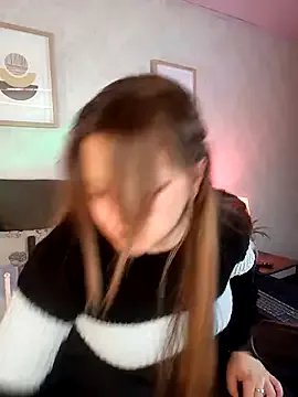 Veronica_simons on StripChat