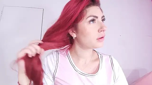 veronica_sinner_ on StripChat