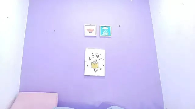 veronica_sinner_ on StripChat