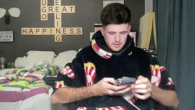 Versahugo on StripChat