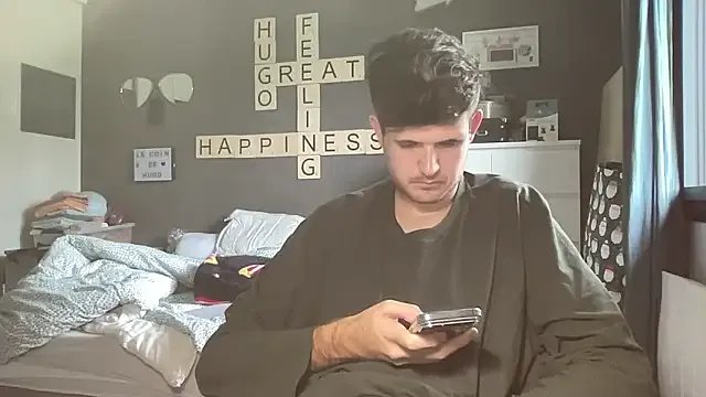 Versahugo on StripChat