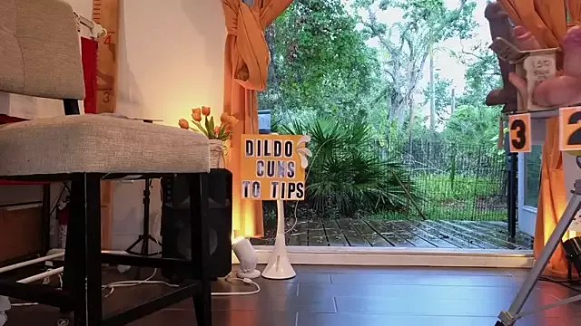 Vickiebee on StripChat