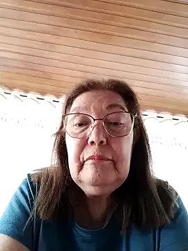 Vicky_Rosse on StripChat