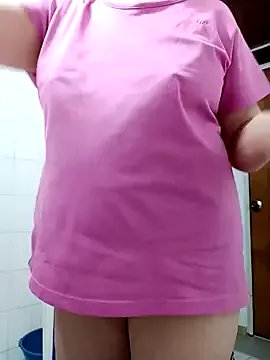 Vicky_Rosse on StripChat