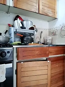 Vicky_Rosse — Freechat on StripChat